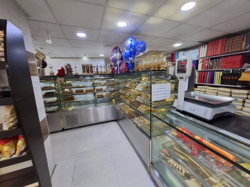 عکس شیرینی فروشی تشریفات