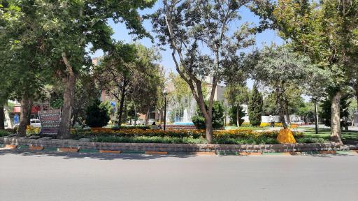 عکس میدان صاحب‌ الزمان