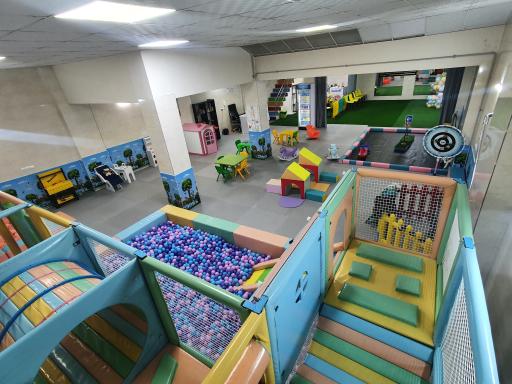 عکس خانه بازی شادونه