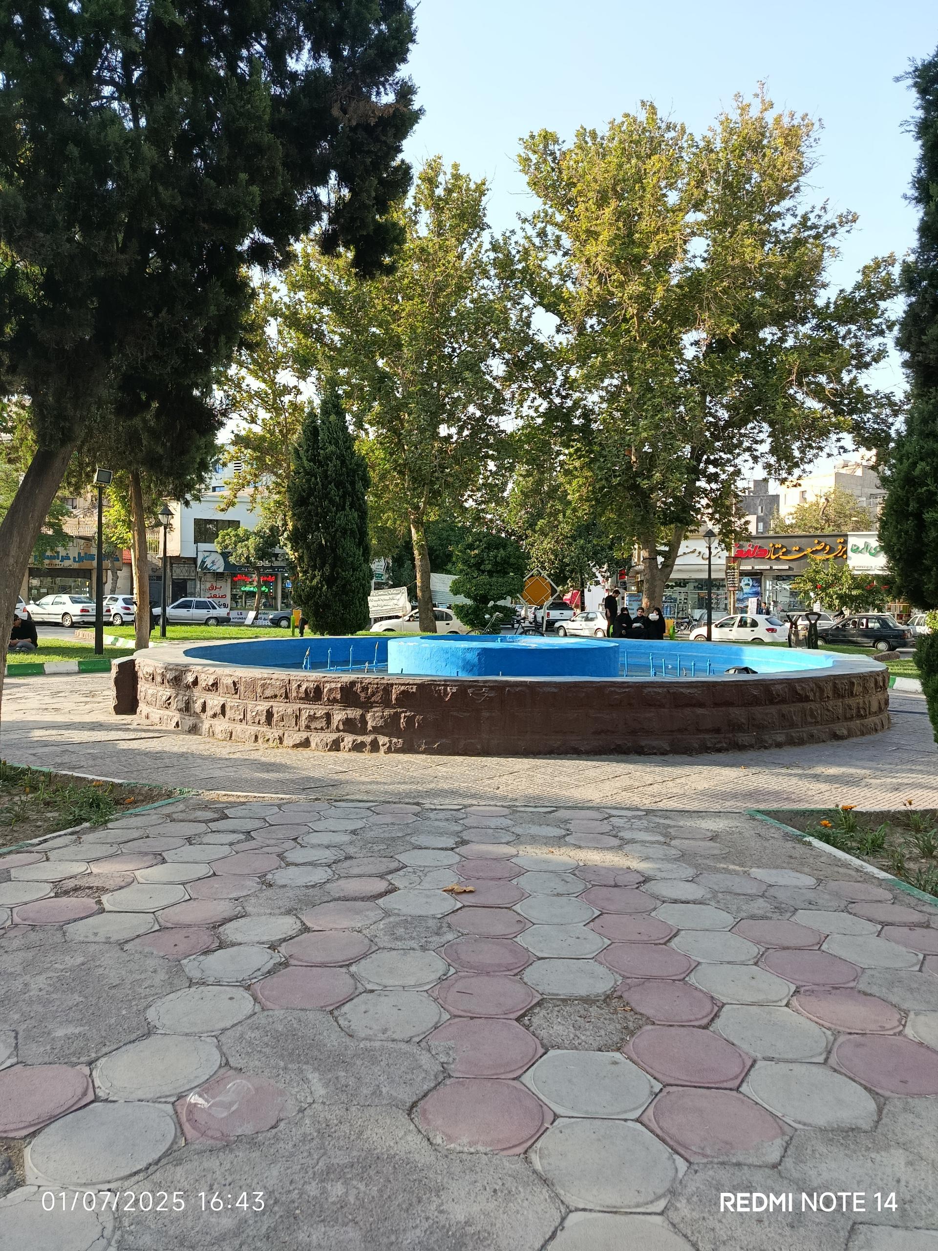 عکس میدان صاحب‌ الزمان