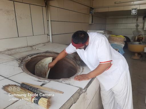 عکس نانوایی لواش