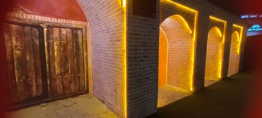 عکس نماد و ماکت کاروانسرای ینگی امام