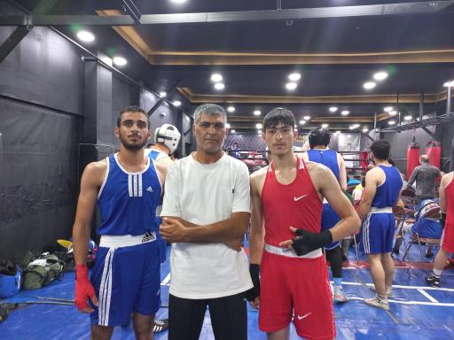 عکس باشگاه بوکس (حسین محمدیاری)