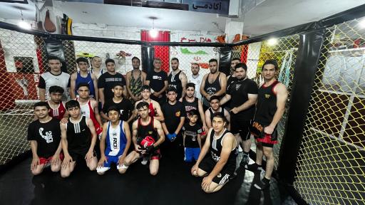 عکس باشگاه بوکس (حسین محمدیاری)
