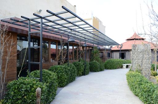 عکس باغ تالار پارمیس