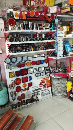 عکس تزئینات اتومبیل مجید فرجی