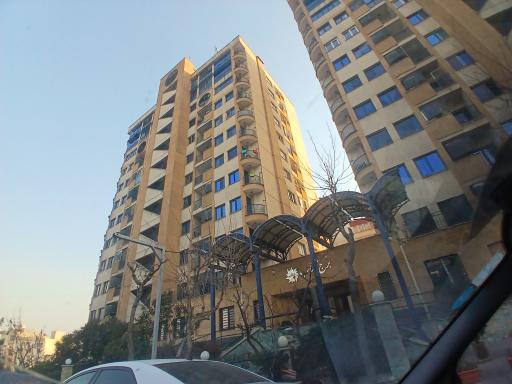 عکس برج آفتاب