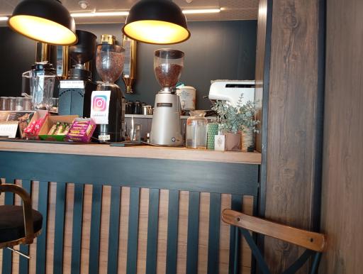 عکس کافی شاپ لاور