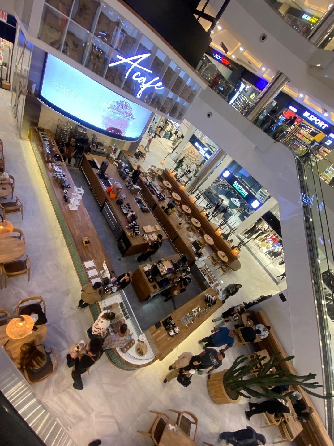 عکس آرش مال