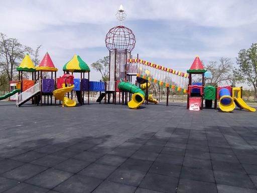 عکس زمین بازی پارک جهان شهر