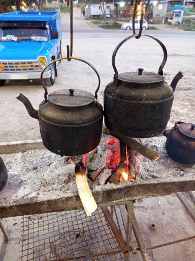 عکس کافه سرای سنتی فرهاد