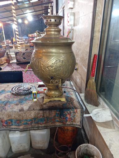 عکس کافه سرای سنتی فرهاد