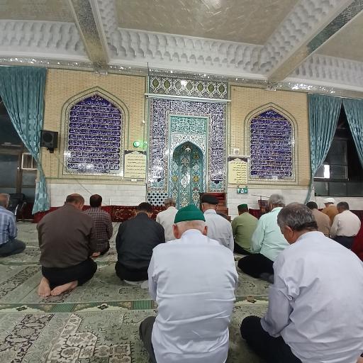 عکس مسجد و مجتمع فرهنگی امام حسین (ع)