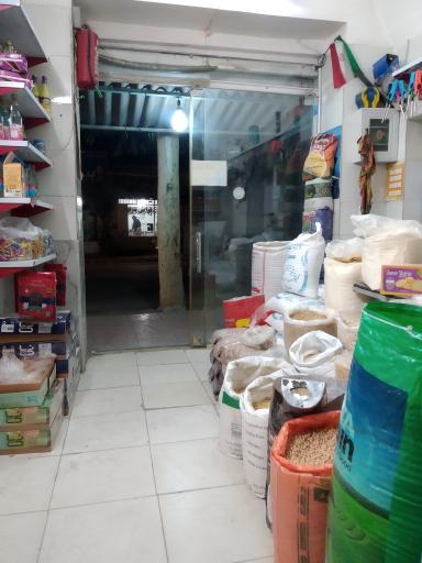 عکس چای و برنج و خشکبار شهرکی