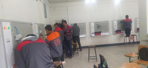 عکس هنرستان کاردانش ایت الله خامنه ای نجف آباد