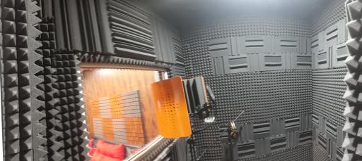 عکس استودیو موسیقی ادراک