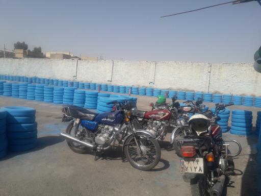 عکس آموزشگاه موتورسیکلت سلیمی