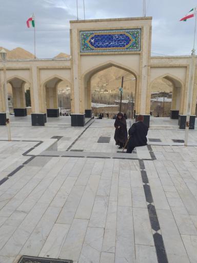 عکس آرامستان و آرامگاه ۳۳ شهید رودمعجن