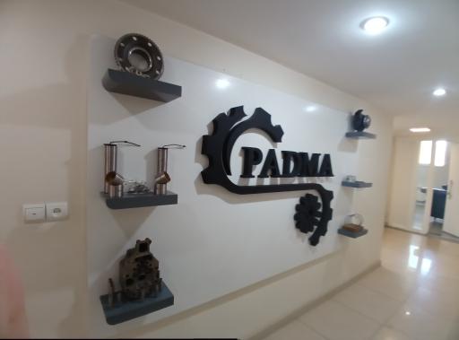 عکس ساختمان پادما