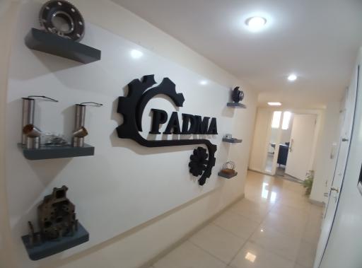 عکس ساختمان پادما