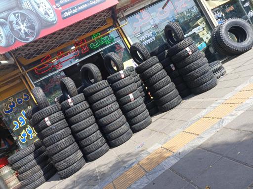 عکس  لاستیک ایران پور 