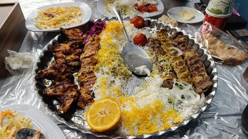 عکس رستوران معین درباری