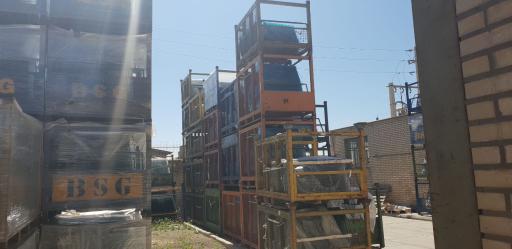 عکس شیشه اتومبیل انوری زاده 