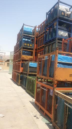 عکس شیشه اتومبیل انوری زاده 