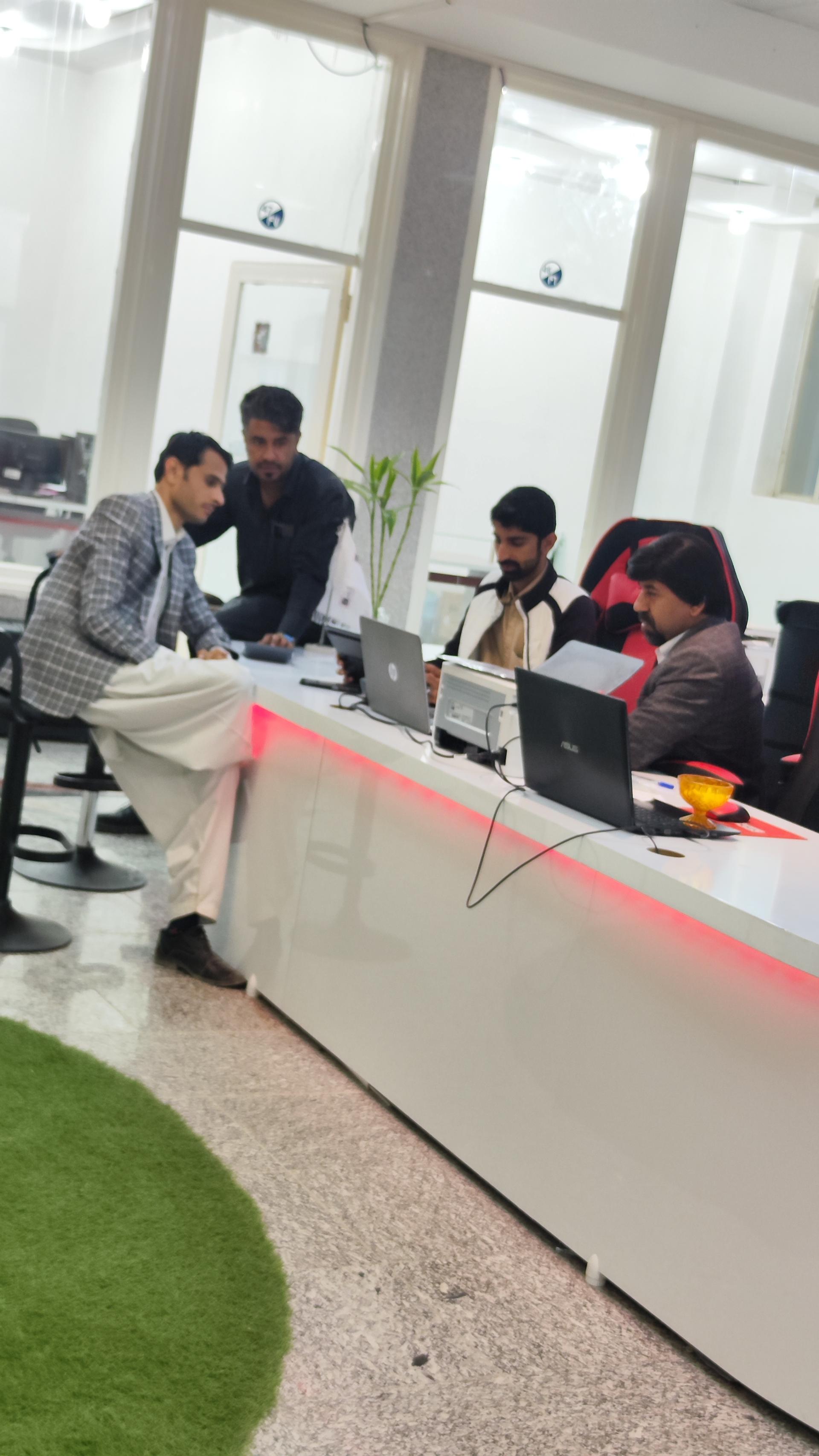 عکس شرکت بلوچیک