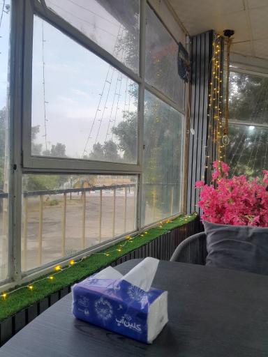 عکس کافه خانواده