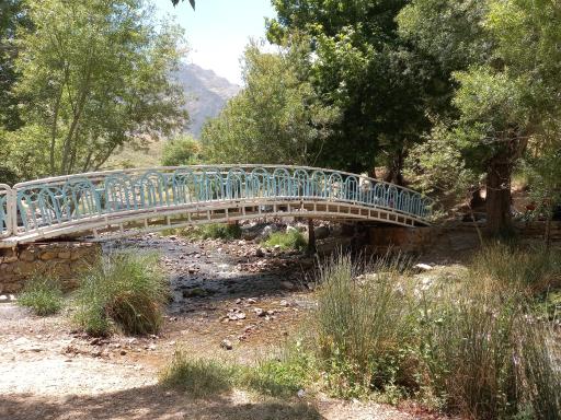 عکس سرچشمه افوس