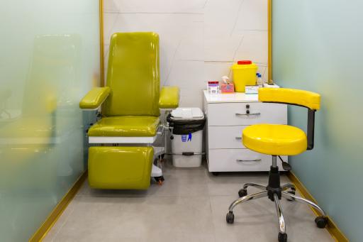 عکس آزمایشگاه پاتوبیولوژی برسا