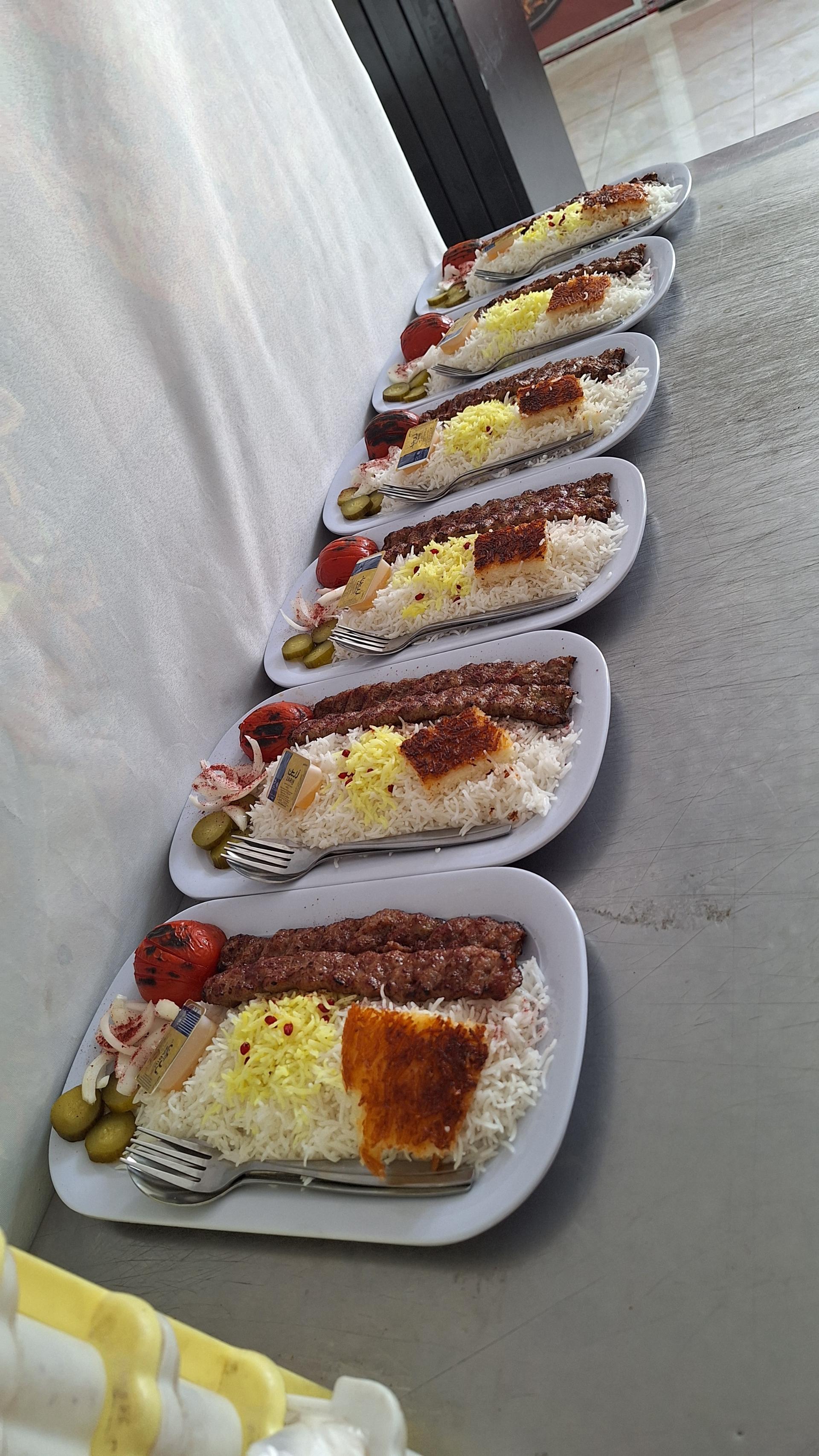 عکس رستوران اشراف شجاعی