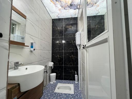 عکس هتل آپارتمان ولیعصر (عج) آبگرم محلات