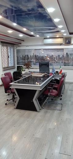 عکس دفتر وکالت حسین با فهم مهربانی 