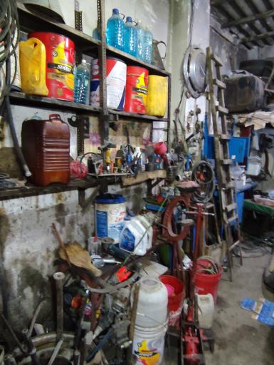 عکس آپاراتی و پنچرگیری آچاچی