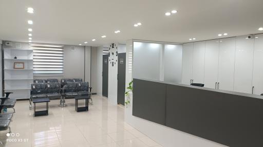 عکس آزمایشگاه مهر