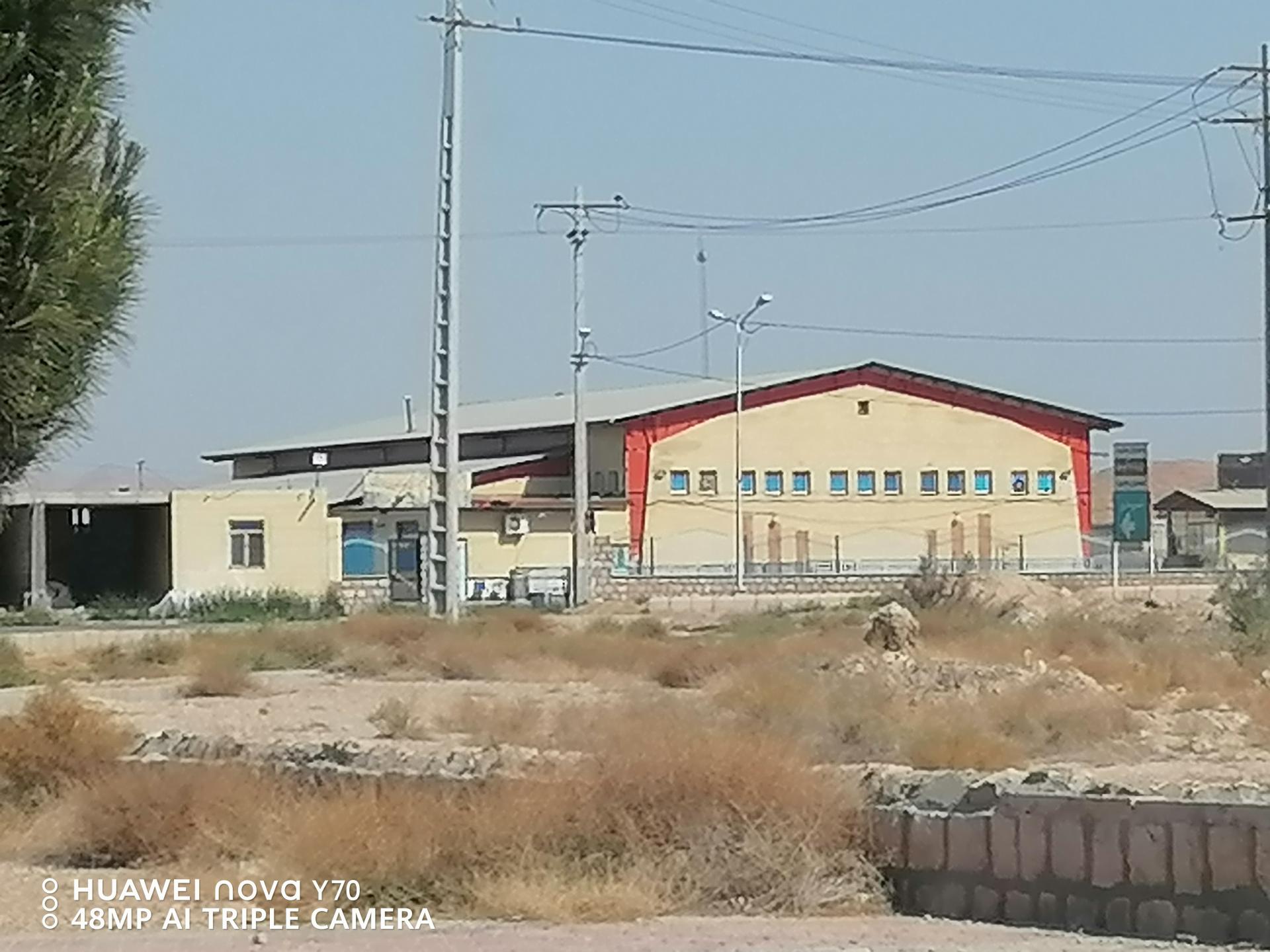 عکس استخر دانش آموزی بدرالدین جاجرمی