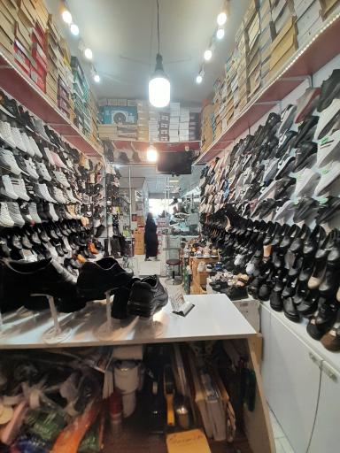 عکس مجتمع تجاری بهاران