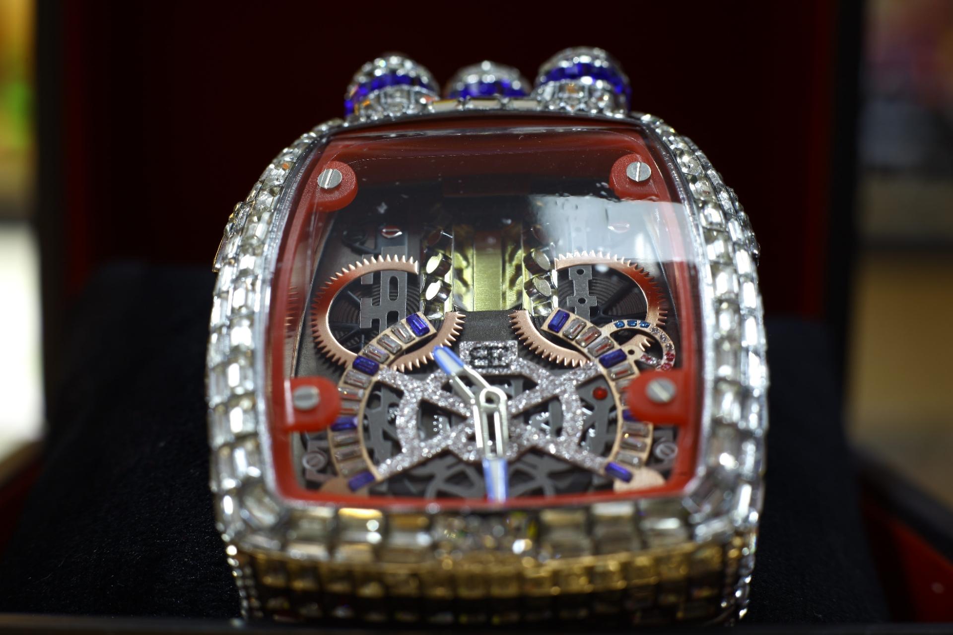 عکس رضا اکسسوری