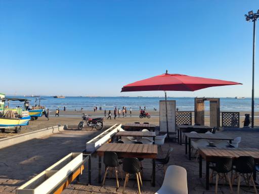 عکس کافه فست فود دومینو