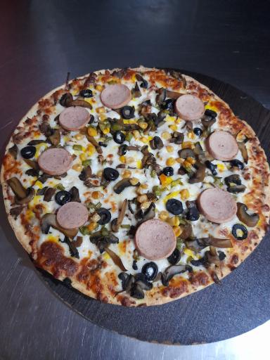 عکس کافه فست فود دومینو