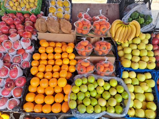 عکس میوه فروشی سه برادر