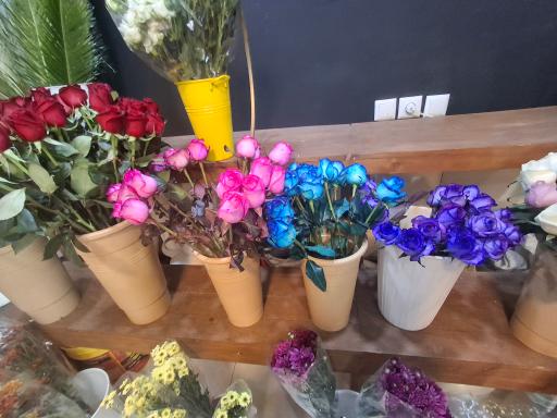 عکس گل افرا