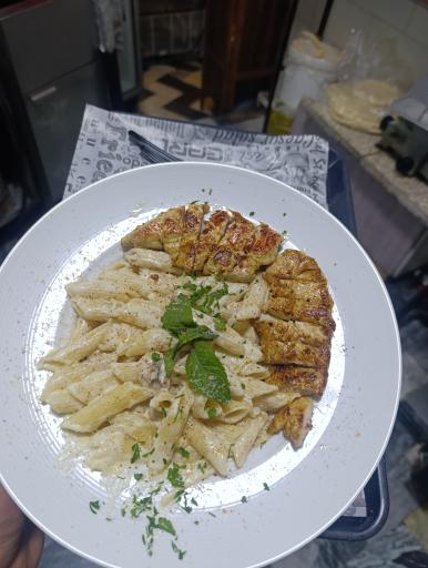 عکس پیتزا ساندویچ آبودان 