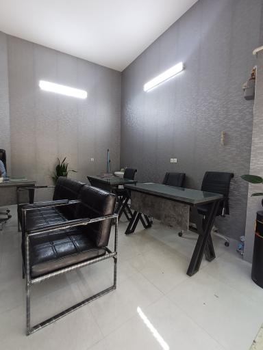 املاک برج نور