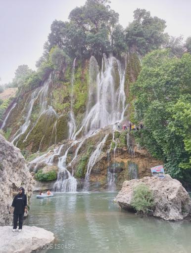 عکس آبشار بیشه