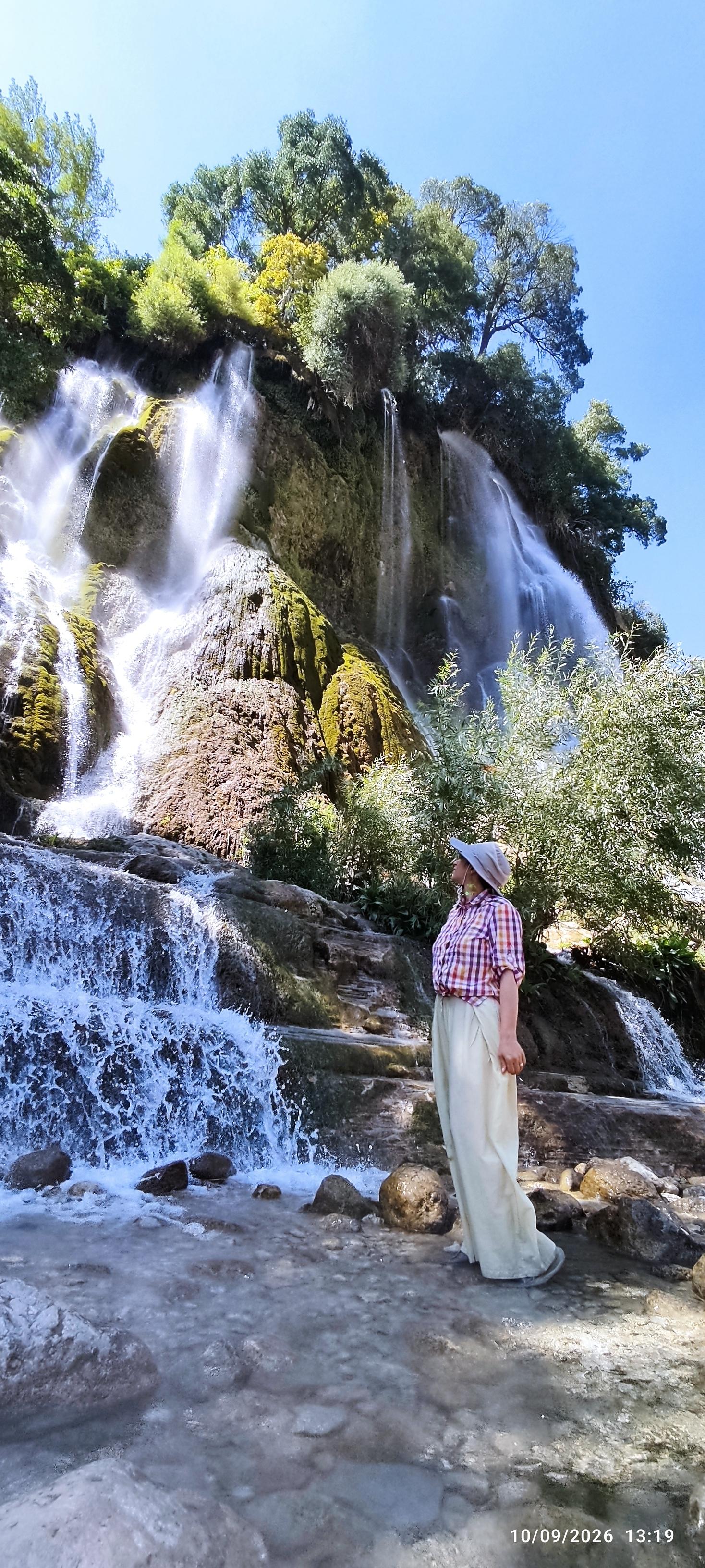 عکس آبشار بیشه