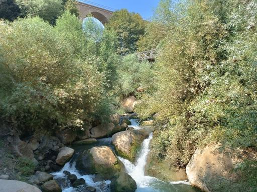 عکس آبشار بیشه