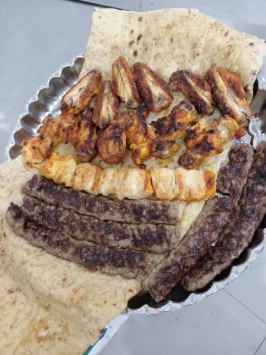 عکس کبابسرای حسینی آزاد